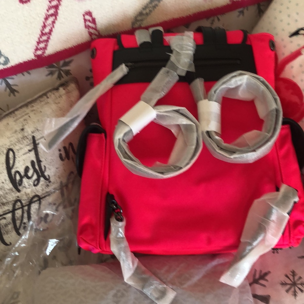 MK backpack new Rarest neon pink - Picture 3 of 5